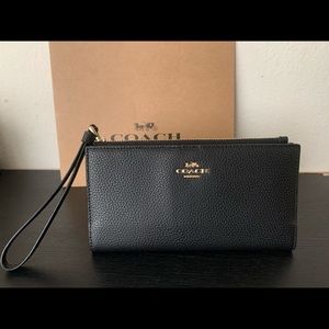 Coach wristlet wallet